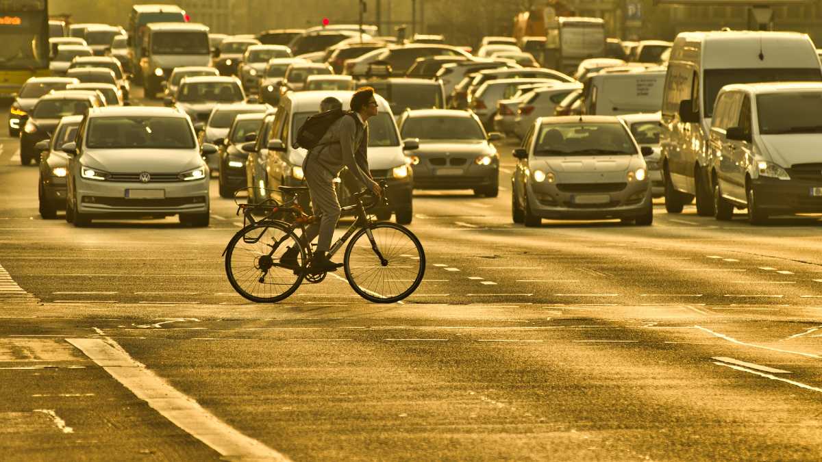 Hej, grubaski, czas opodatkować te wasze SUV-y. Nowy pomysł, jak dorwać się do kasy Polaków