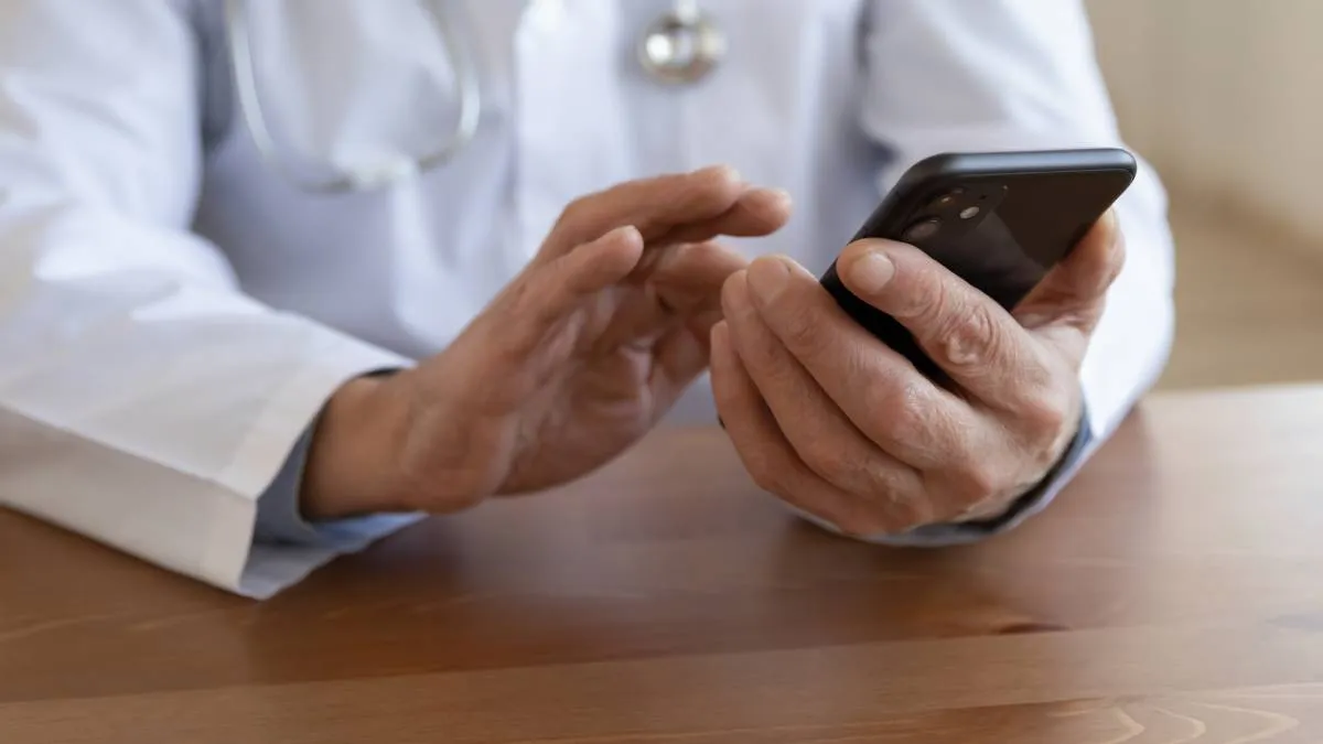 L4 na telefon to już przeżytek. Tak teraz wystawia się zwolnienia chorobowe. Wystarczy pięć minut i 100 zł