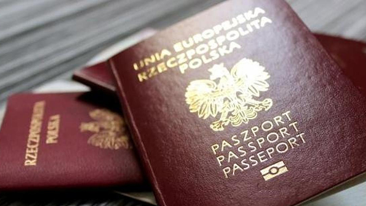 Jak wyrobić paszport? Zobacz, czy przysługują ci zniżki