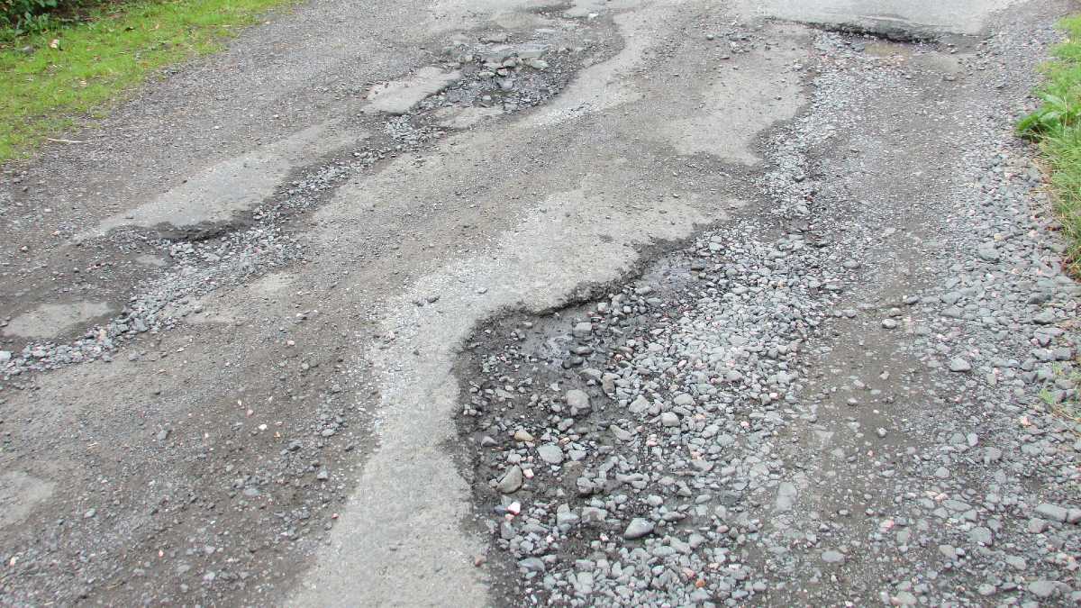 Miliardy w plecy. Lista dłużników jest długa, a na inwestycje w gminach pieniędzy nie ma