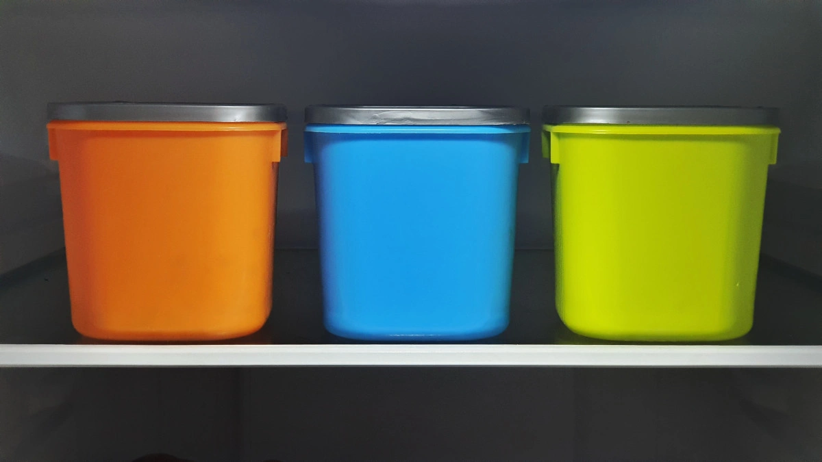 Tupperware chyli się ku upadkowi. Mają pojemniki plastikowe na żywność, ale nie mają pieniędzy