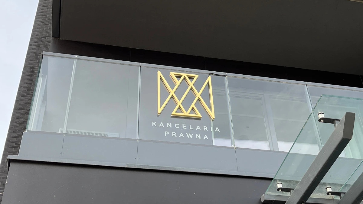 Adwokaci w końcu będą mogli się reklamować. Naczelna Rada Adwokacka znosi zakaz