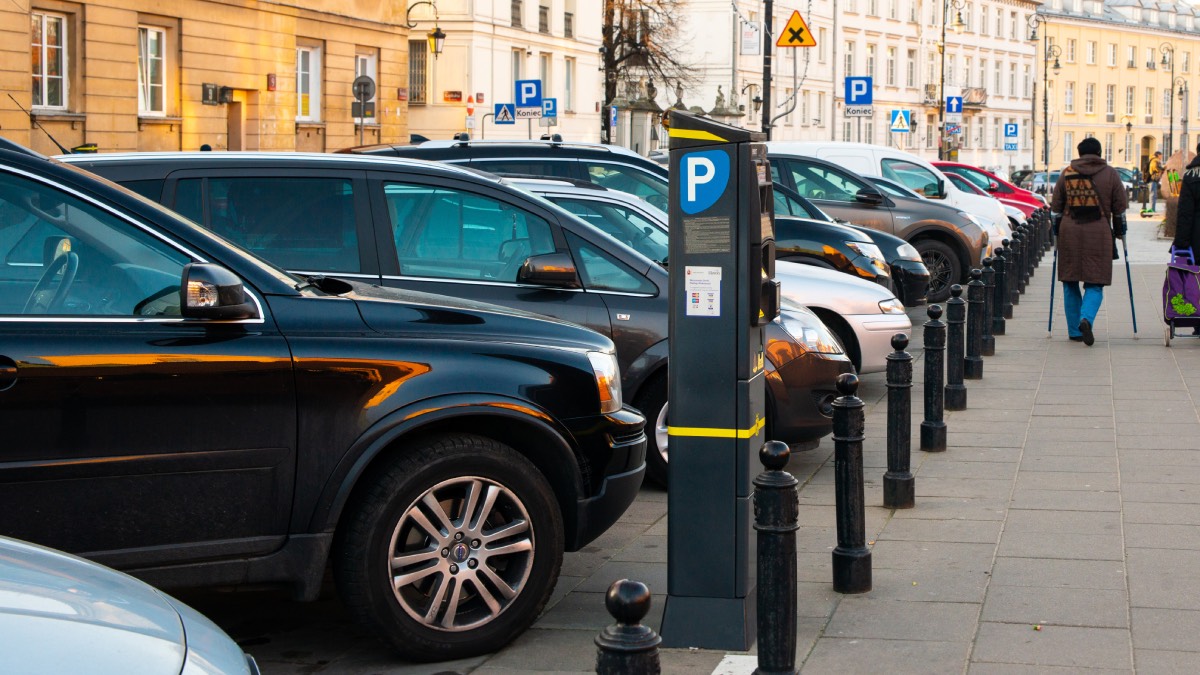 opłaty-za-parking-miasta-samochody