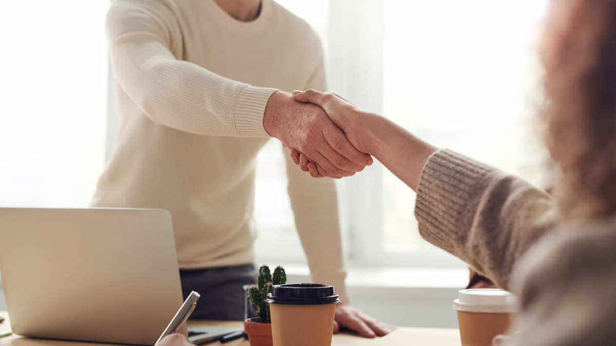 Koniec zleceń, dzieł i fikcyjnych firm. Zostaną tylko umowy o pracę