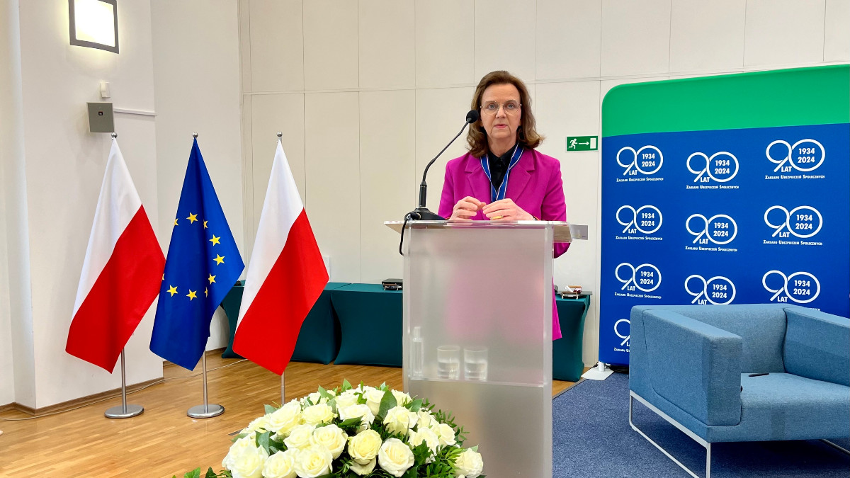 ZUS świętuje swoje 90-lecie. W ruch poszły odznaczenia