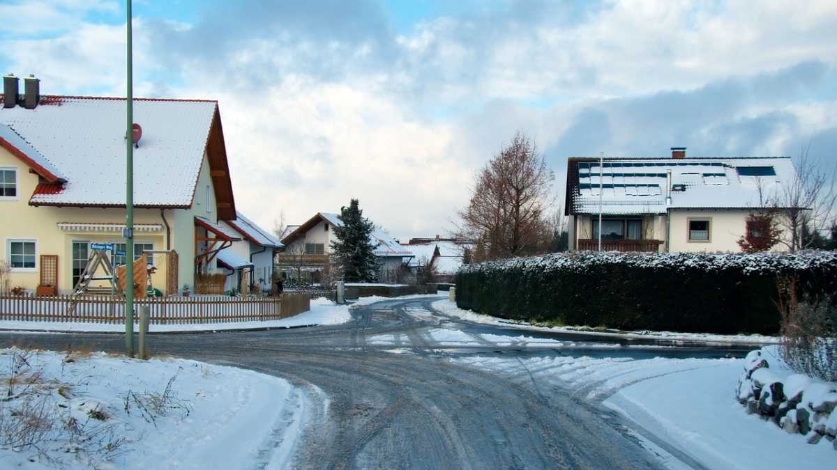 Ceny domów z drugiej ręki. Tu nie ma takiego szaleństwa jak w mieszkaniówce