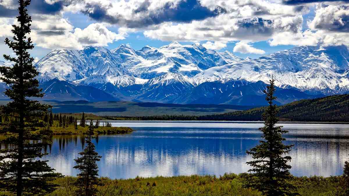 Wieczna zmarzlina z ukrytymi skarbami w tarapatach. Alaska ma trudny orzech do zgryzienia