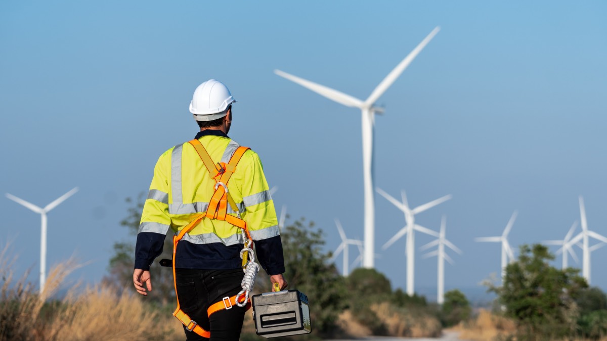 energetyka-wiatrowa-zasada-10H-nowelizacja