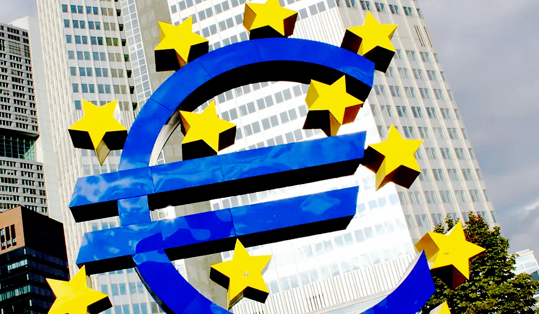 EBC tnie stopy procentowe. Tak odczujemy to w Polsce