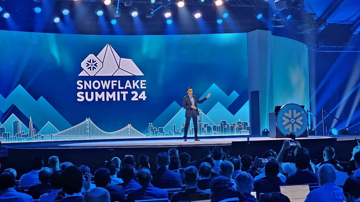 Ofensywa Snowflake'a. W arsenale: AI, chatboty i big data