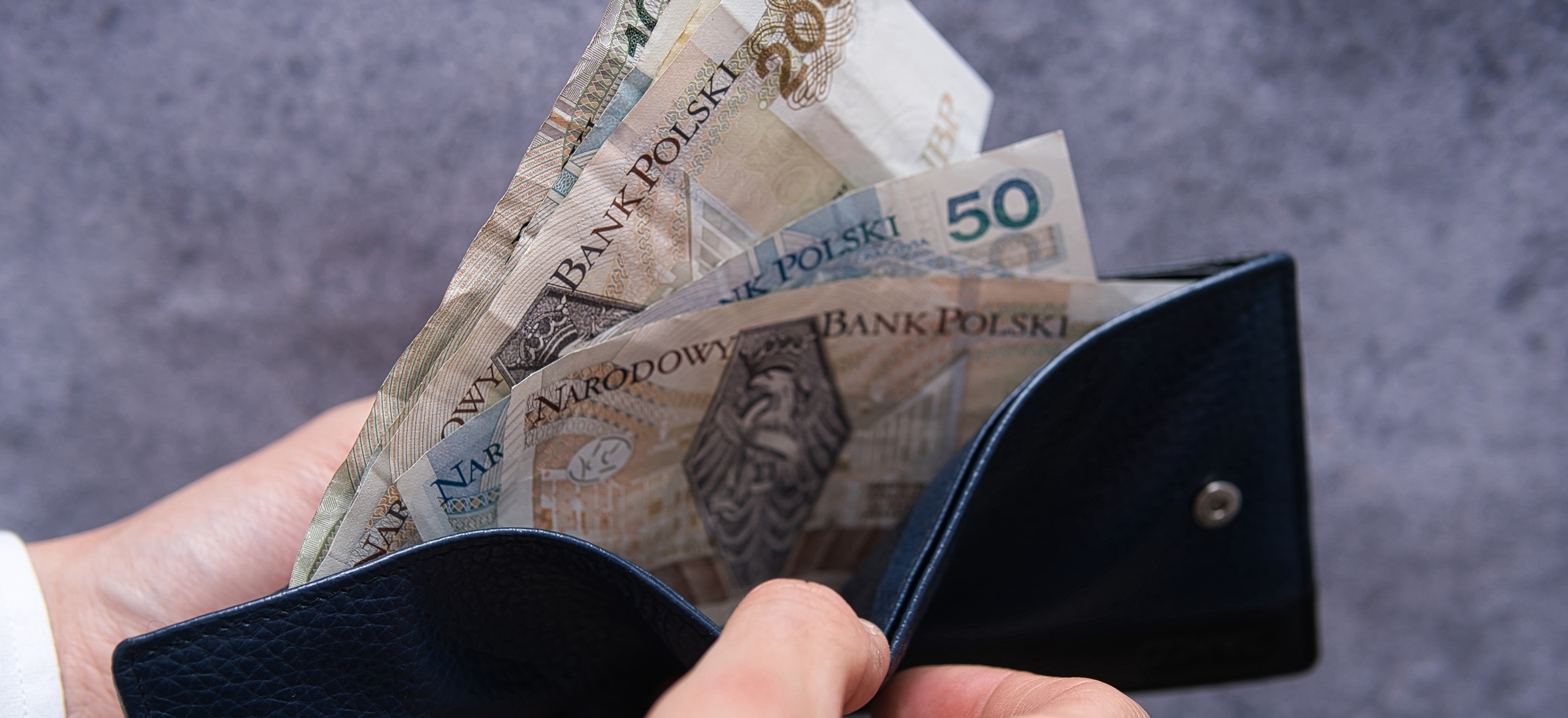 Skutki szastania forsą przed świętami mogą być opłakane