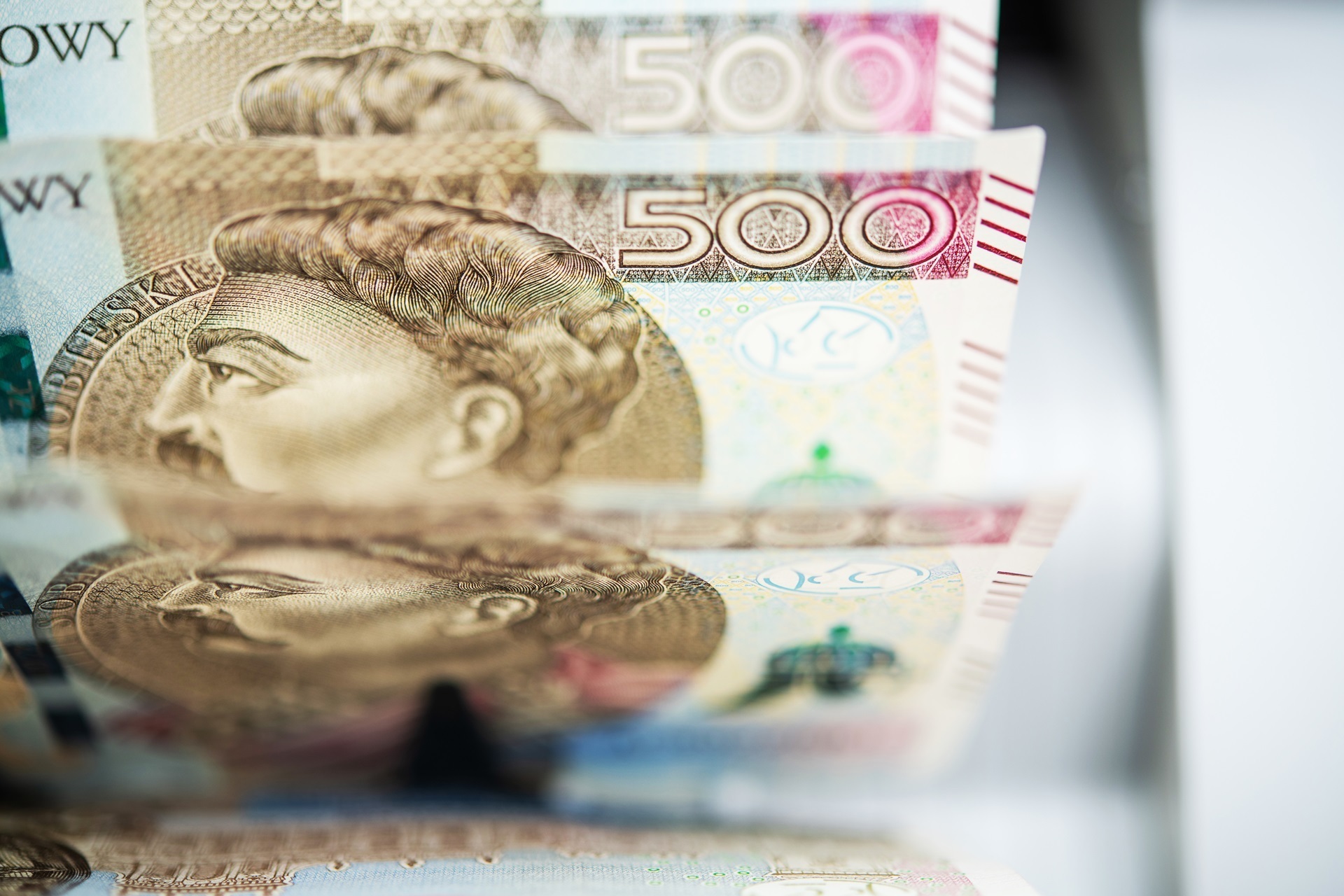 Czy pożyczki na dowód są bezpieczne? Na co zwracać uwagę, aby uniknąć oszustwa
