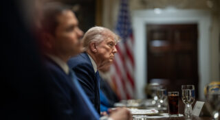 Trump grozi Unii cłami. Odpowiedź Brukseli go zaskoczy