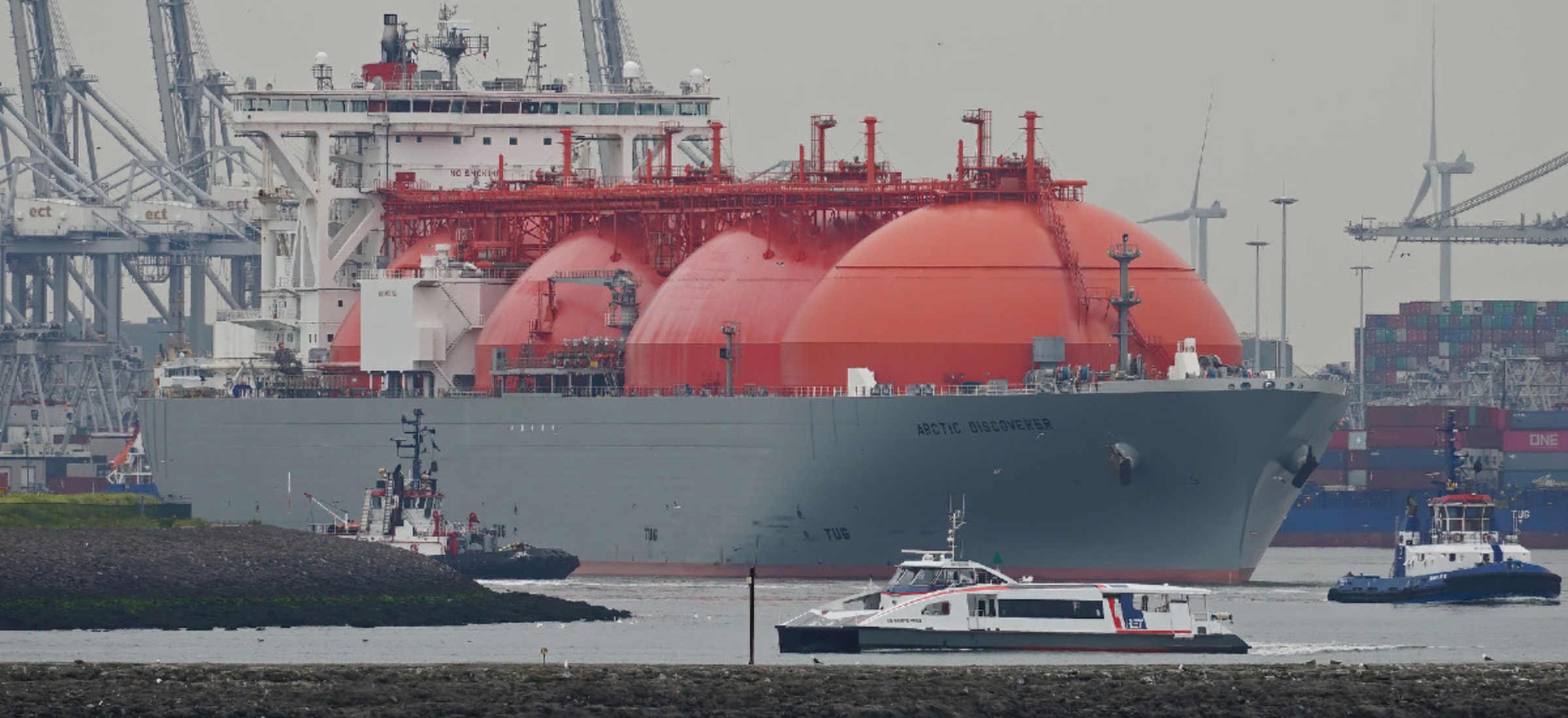LNG-wiekszy-import-wyzsza-cena-gazu