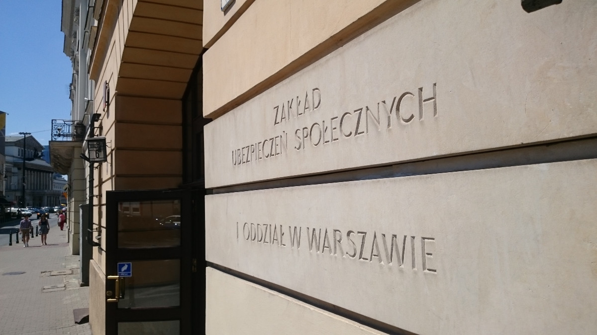 Był w KRUS, przeszedł do ZUS dla ulgi. Ważna decyzja ZUS-u