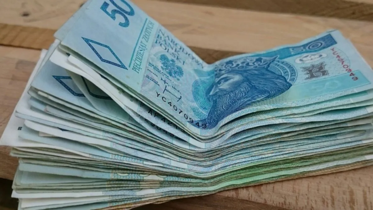 Na papierze płaca minimalna, w praktyce o wiele mniej. Rząd uległ pracodawcom