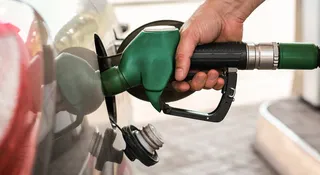 Ceny paliw będą rozpieszczać kierowców. Ale nie fanów LPG