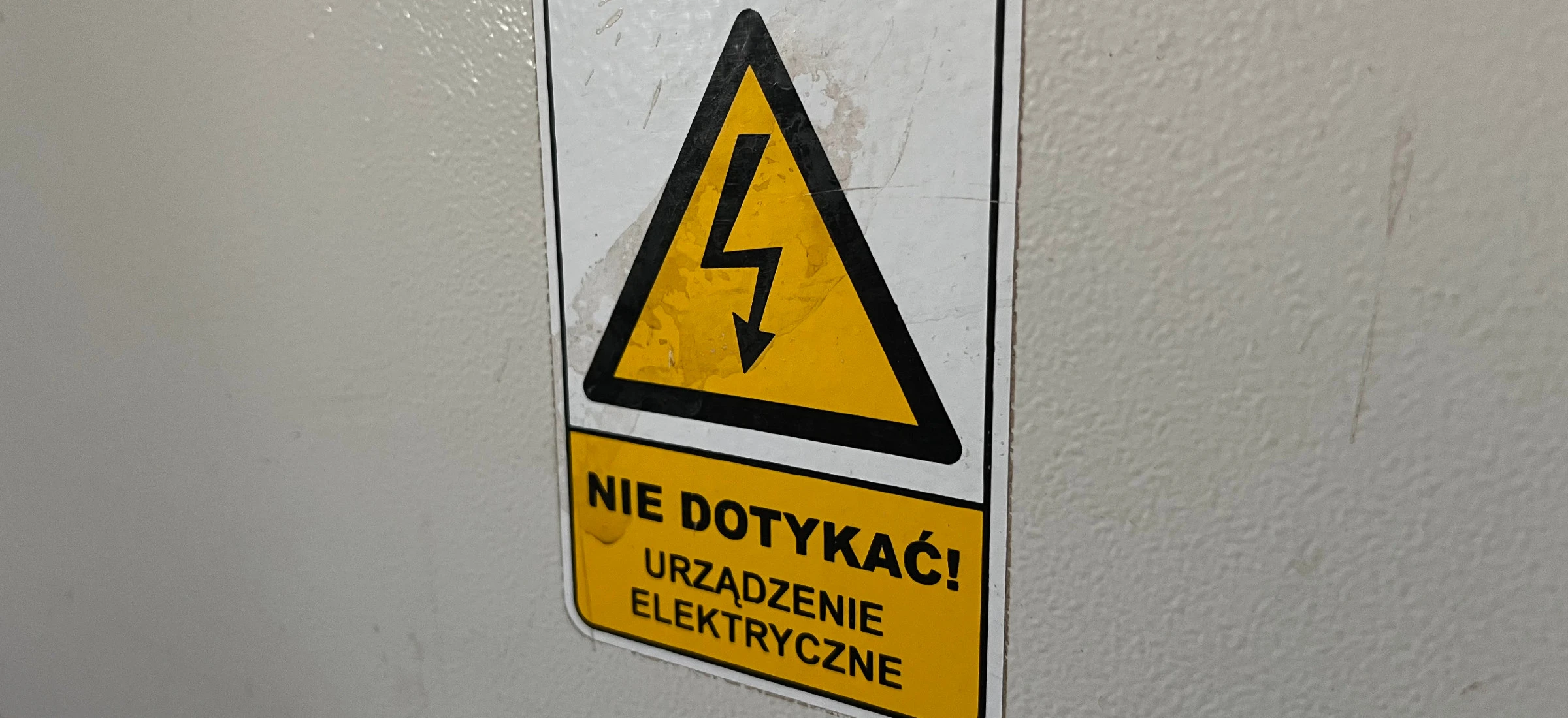 Rachunki za prąd w dół? Jest duża szansa, policzyliśmy, o ile spadną ceny