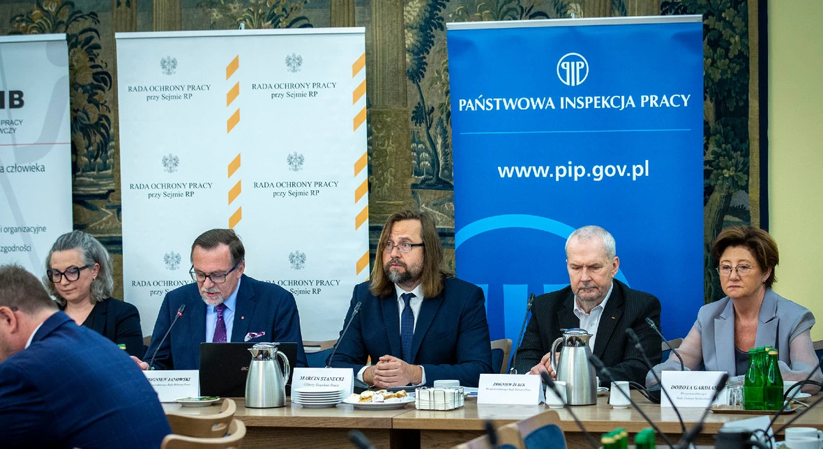 Image for Rząd zostawił tysiące pracowników bez ochrony. Szef PIP-u chce to zmienić