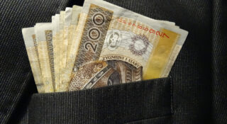 Od 1 stycznia więcej pieniędzy na pochówek. Rząd zmienił zdanie
