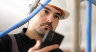 Energetyka, IT i logistyka dają etaty. Ale inne firmy chcą zwalniać