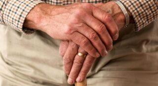 Milion wniosków o rentę wdowią. Pierwsze pieniądze już na kontach