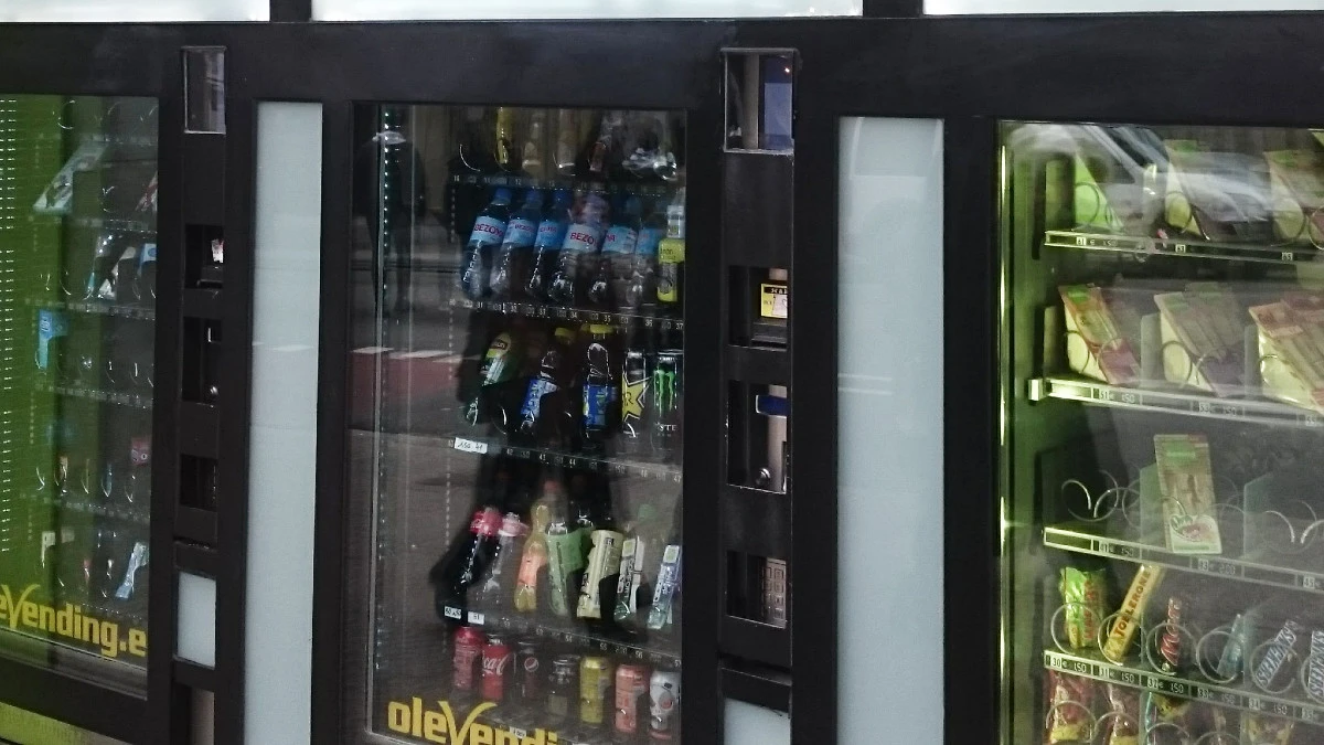 całkowity zakaz sprzedaży kawy w placówkach oświatowych