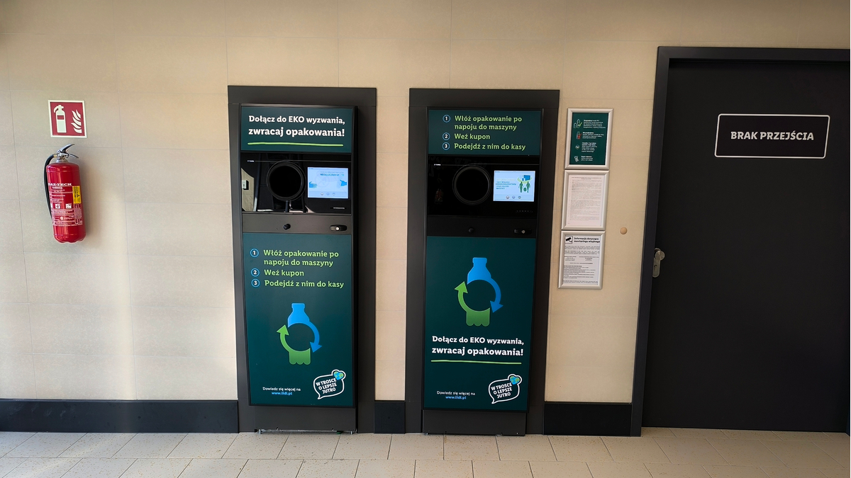 Lidl już płaci za butelki. Podwójny rabat do końca wakacji