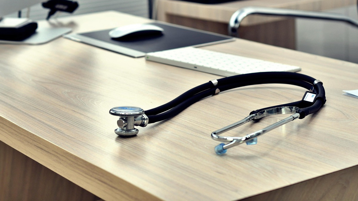 Lekarz nie zapłaci od tego podatku. Skarbówka potwierdza