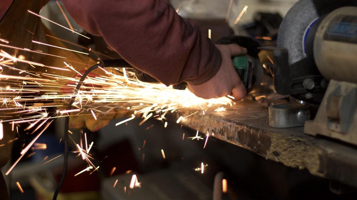 Przemysł w Polsce nabiera rozpędu. Nowe dane GUS