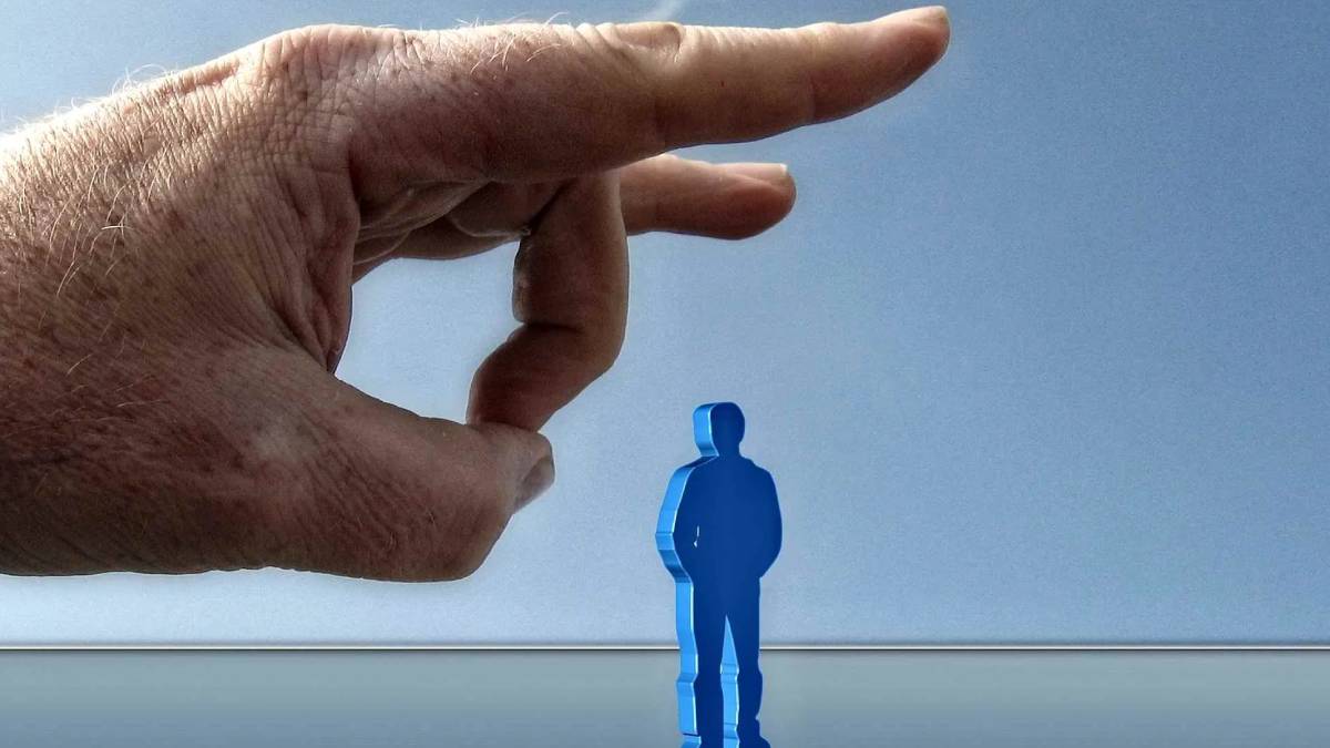 BIEC: pierwsze symptomy pogorszenia na rynku pracy