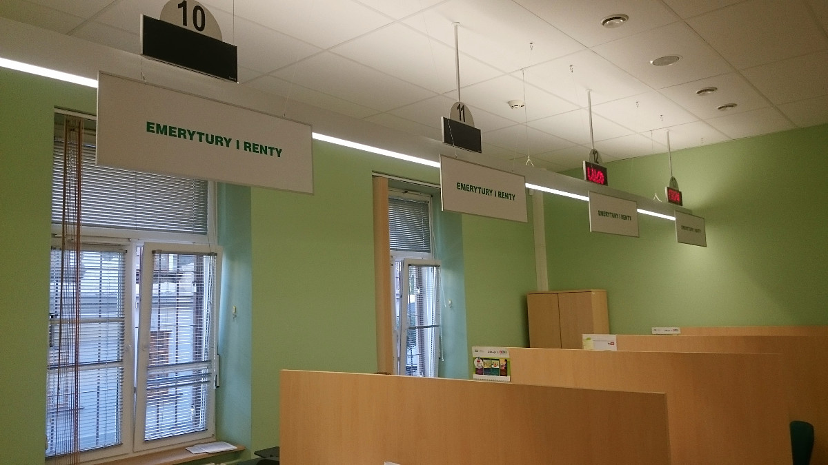 ZUS pokazał seniorom wyliczenia. Efekt? Polacy nie chcą na emeryturę