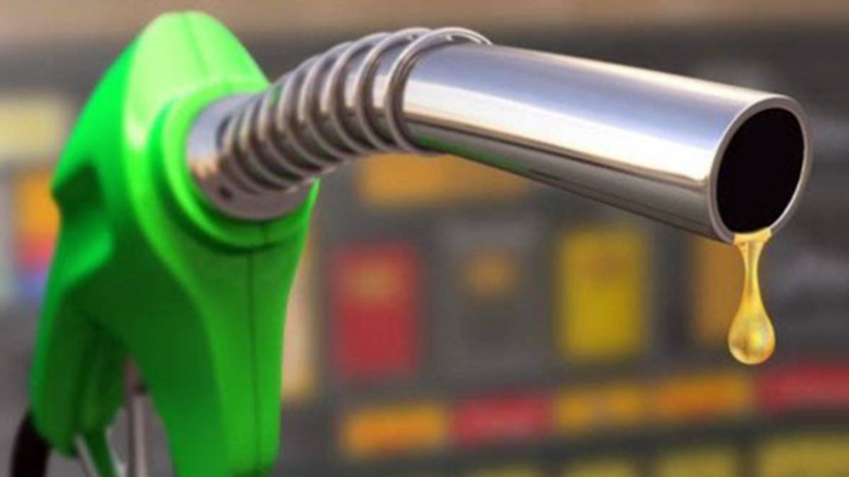 Ropa znów drożeje. Sprawdzamy ceny na stacjach paliw