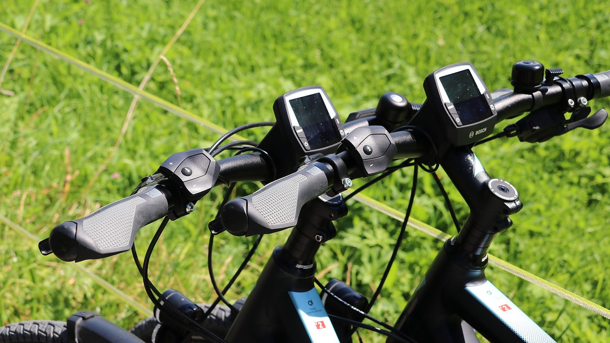 Porażka rządu ws. rowerów elektrycznych. Figa zamiast 5 tys. zł