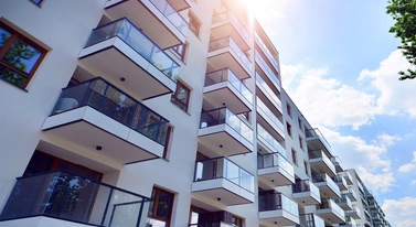 Deweloper chciał płacić niższy podatek. Skarbówka i sąd utarły mu nosa