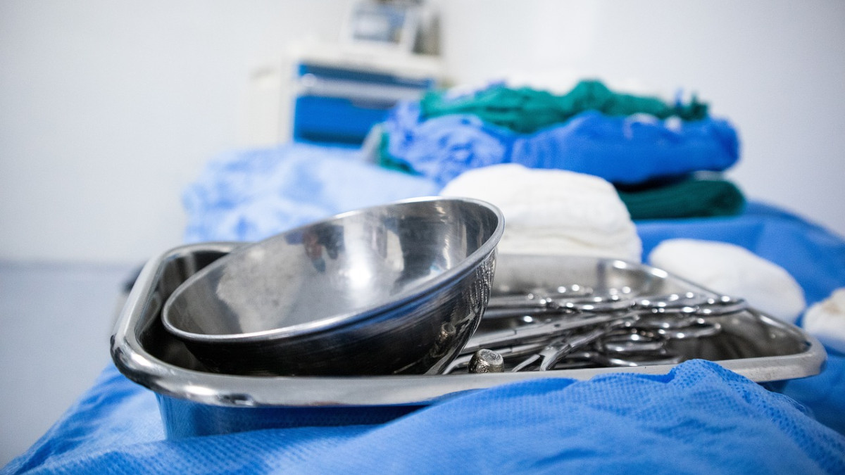 Odszkodowania medyczne. Prawnicy-cwaniacy skubią i lekarzy, i pacjentów