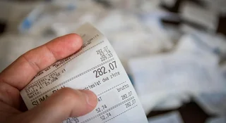 Sprzedaż rośnie szybciej, ale nie wszędzie. Co naprawdę pokazał GUS