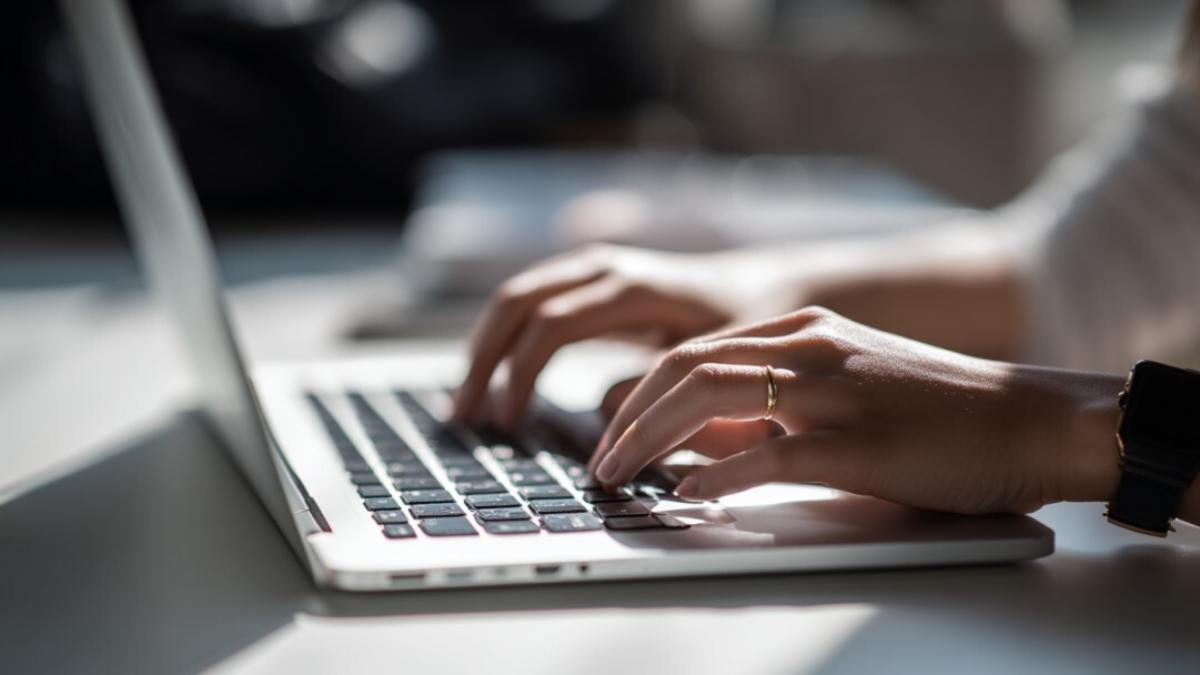 Zakupy spożywcze online 2025 – jak Polacy zmieniają swoje nawyki dzięki szybkim dostawom?