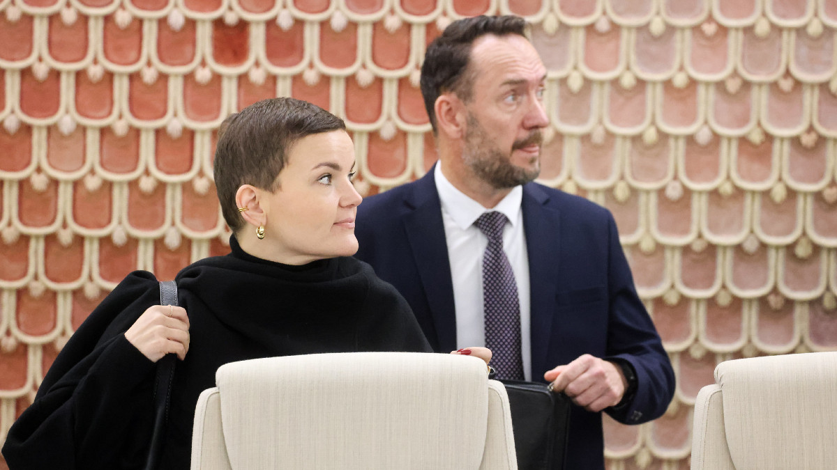 Ochrona sygnalistów to kpina. Ministra przez cały czas milczy ws. skandalu