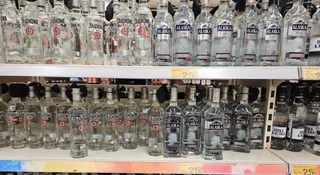 Małpki po 12 zł, wódka po 50 zł. Odechce wam się picia
