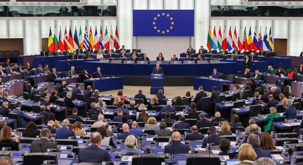 UE chce kontroli nad kryptowalutami. Może to i lepiej, nasi politycy są bezradni jak dzieci