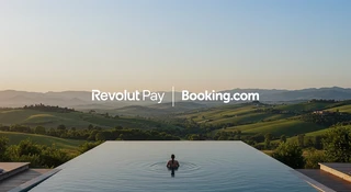 Wakacje na jeden klik. Revolut i Booking.com łączą siły