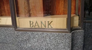 Rząd podnosi podatek do 30 proc. Banki w płacz