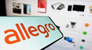 Allegro i PKO Bank Polski łączą siły. Co zyskają klienci?