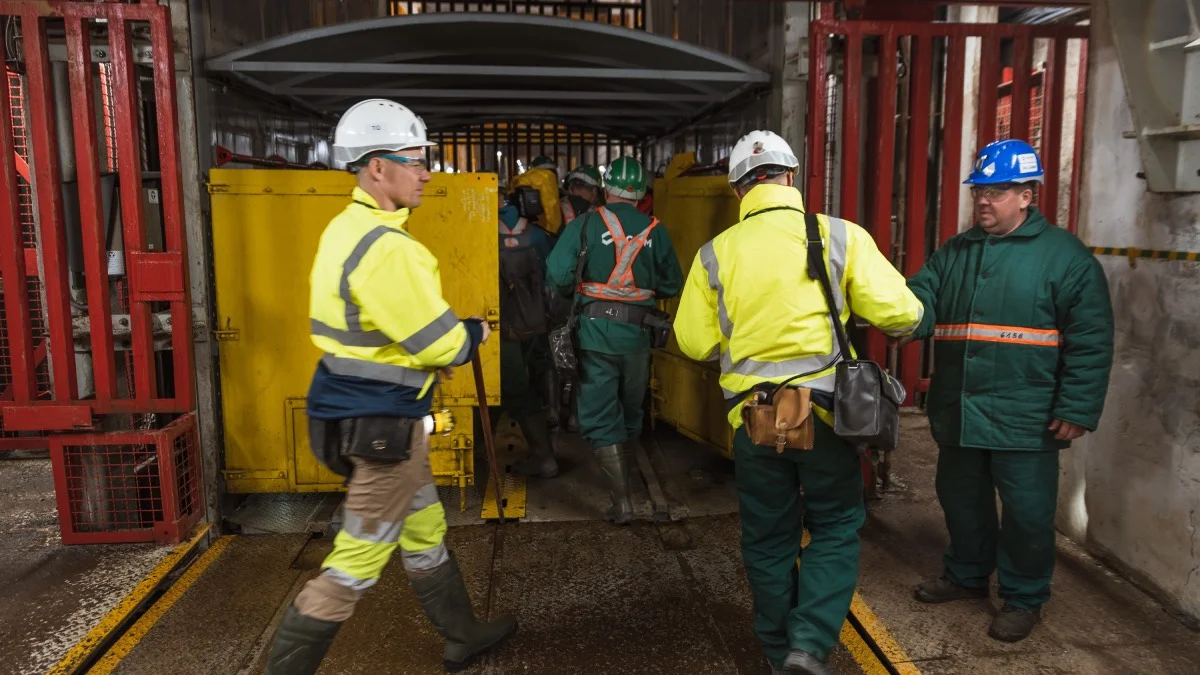 gornictwo-coraz-mniej-gornikow-i-wegla