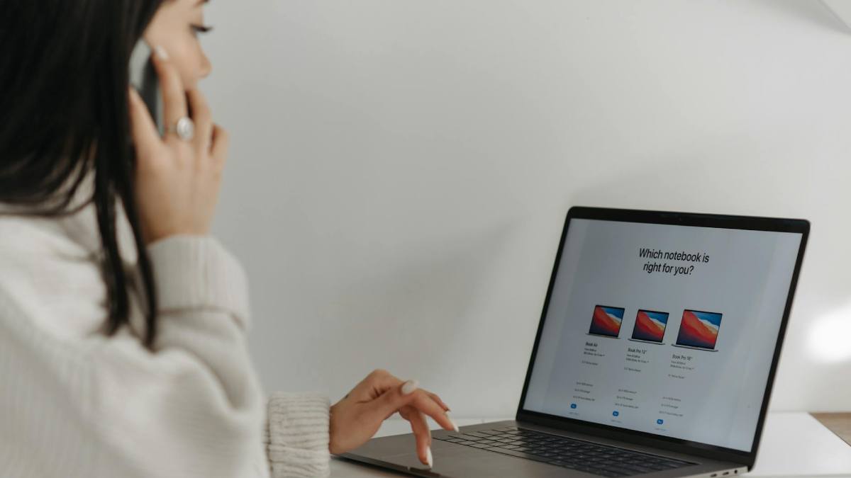 Od strony wizytówki do sklepu online: kiedy i jak przedsiębiorca powinien postawić krok dalej w wysyłaniu sprzedaży