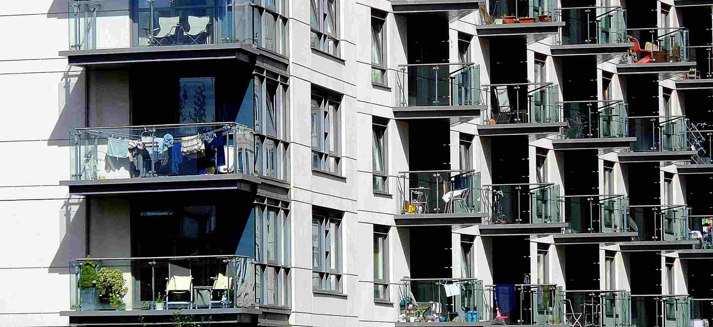 Jawne ceny mieszkań nie pomogły. Polacy nie ufają deweloperom za grosz