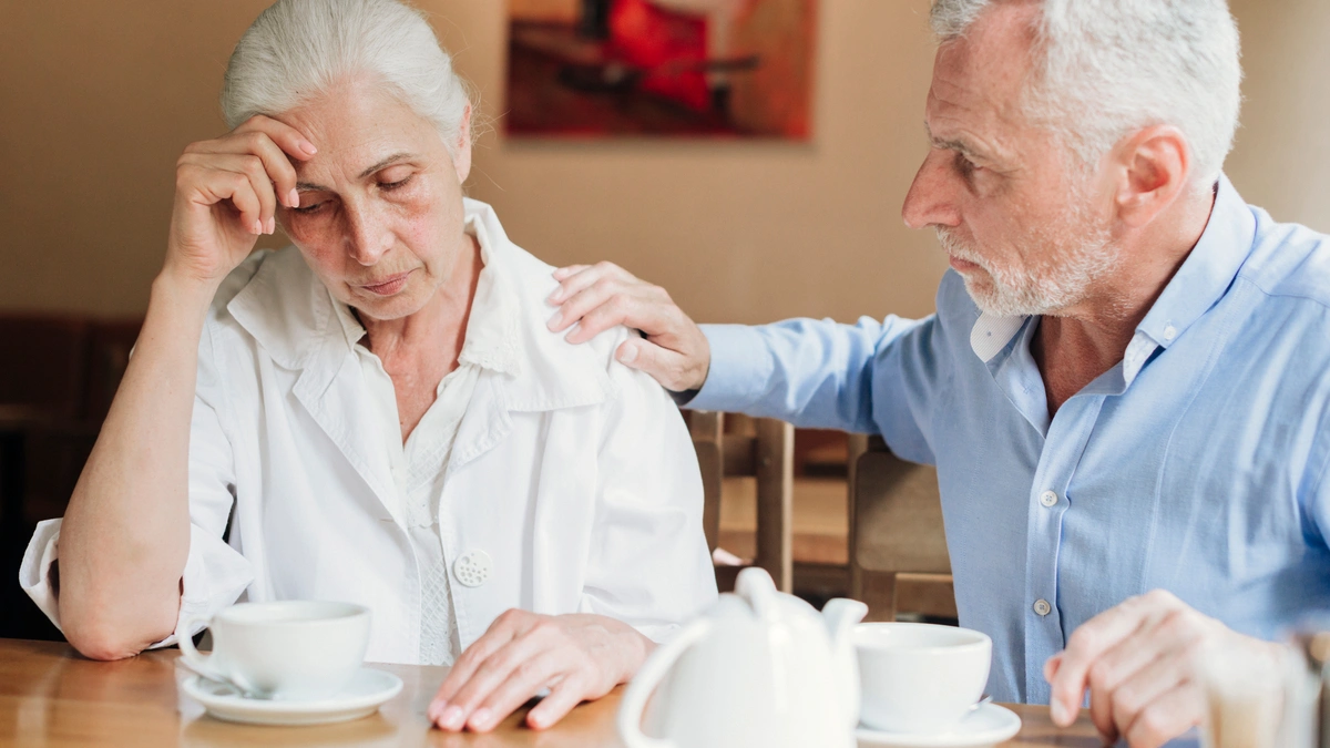 Seniorzy toną w długach. Mazowsze na szczycie niechlubnej listy
