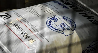 Błękitna nowość w PGG. Nie kopci, nie truje, pali się jak dziki