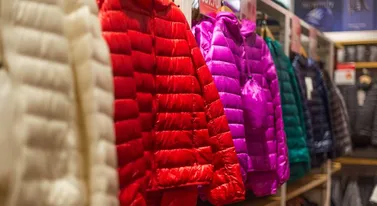 Oderwałeś metkę i boisz się zwrócić towar? Zobacz, co zrobić